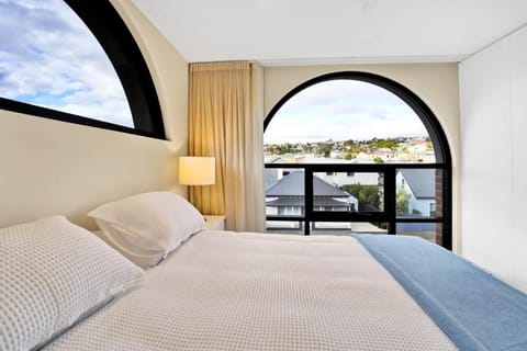 Stunning Apartment in the CBD with Parking & WiFi House in Launceston