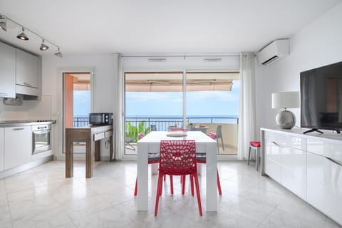 Admiral Plaza, Superbe 2P vue mer au coeur de Menton Apartment in Menton