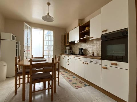 203 - Maison calme avec jardin à Plurien proche de la plage Villa in Brittany