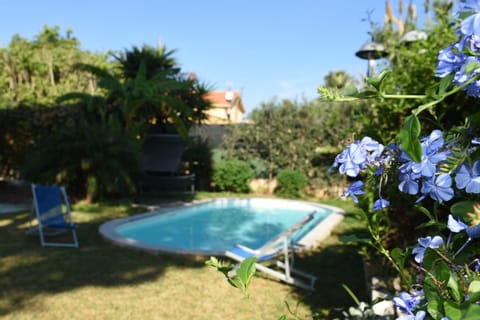 Day, Garden, Garden view, Pool view, Swimming pool