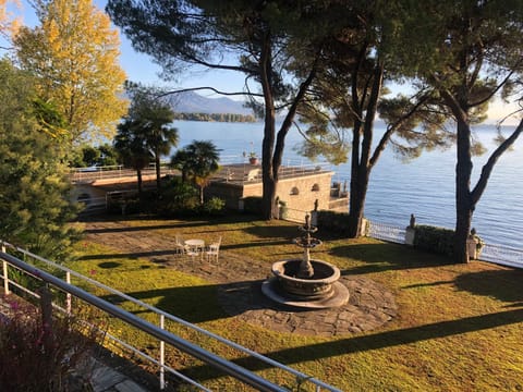 Day, Garden view, Lake view