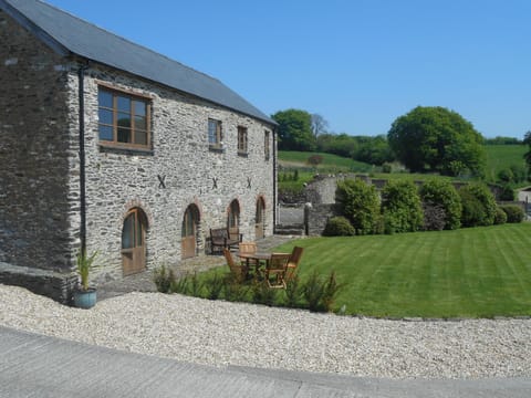 Property building, Garden view