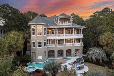 FW126: 126 Flyway Drive House in Kiawah Island