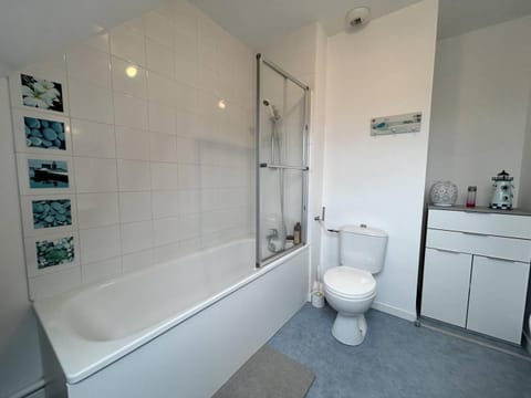 Toilet, Bathroom, Bath