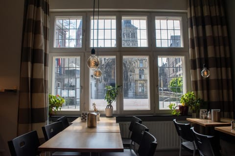 City view, Street view