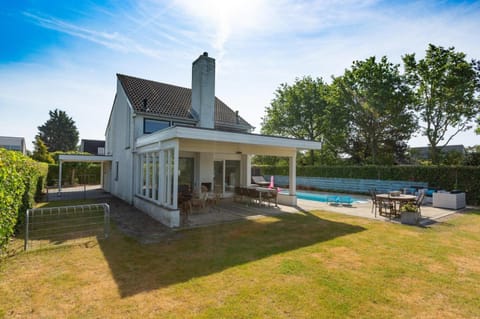 Garden, Swimming pool