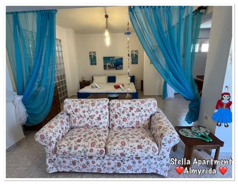 Stella Apartment in Almyrida slechts 350m vanaf het strand, auto huren niet nodig Apartment in Crete