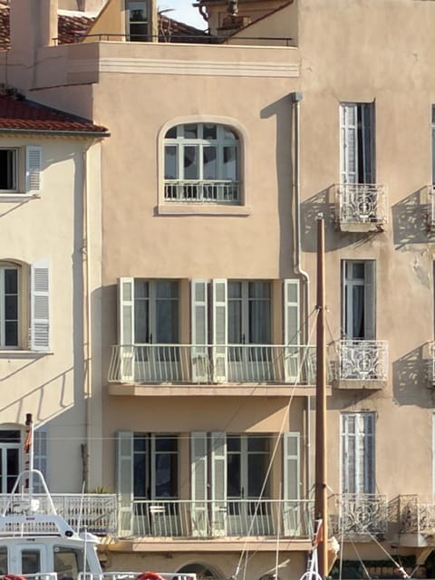 CASA ABEILLE Apartment in La Ciotat