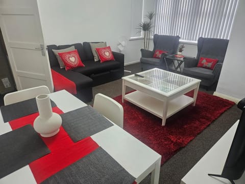 Nariken Apartments, Cardiff Apartment in Cardiff