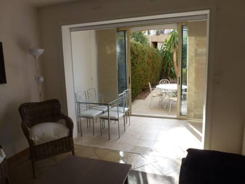Beautifull 2 rooms appt, closed all main sights! Apartment in Saint-Raphael