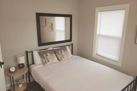 Classic on Wakeley Apartment in Omaha