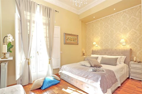 Bed, Lobby or reception, Other, Decorative detail, Decorative detail