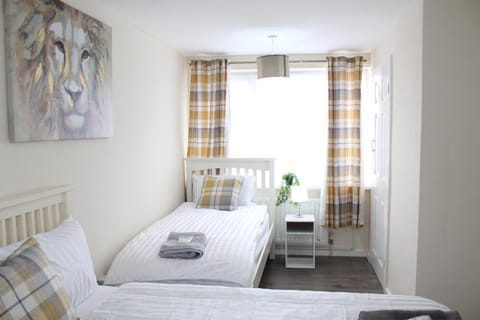 Exquisite Stays Free parking, fast WiFi, close to city centre Apartment in Newcastle upon Tyne