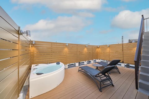 Sauna, Balcony/Terrace, Balcony/Terrace