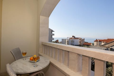 View (from property/room), Balcony/Terrace, Sea view