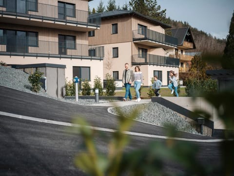 Property building, Day, People, Neighbourhood, group of guests