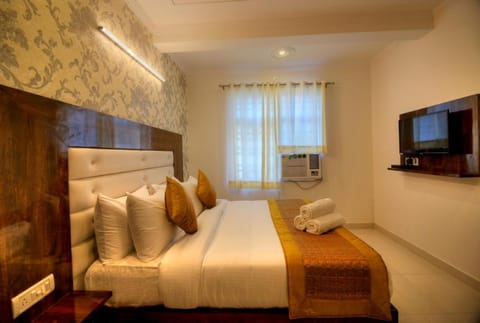 Bedroom, air conditioner