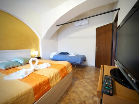 DIMORA DEL MOLO 1 - Acquario - GENOVABB IT Apartment in Genoa