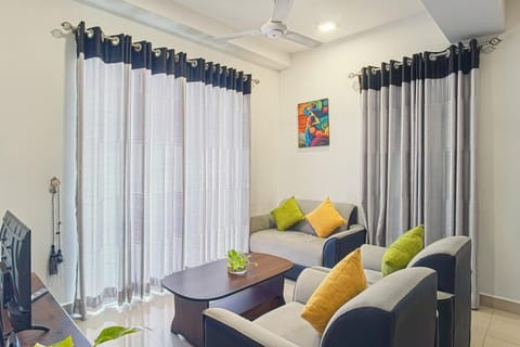 Communal lounge/ TV room, Seating area, Evening entertainment