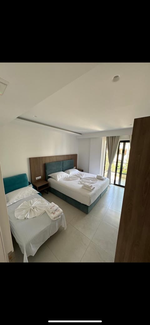 Prestige Hotel Hotel in Ksamil