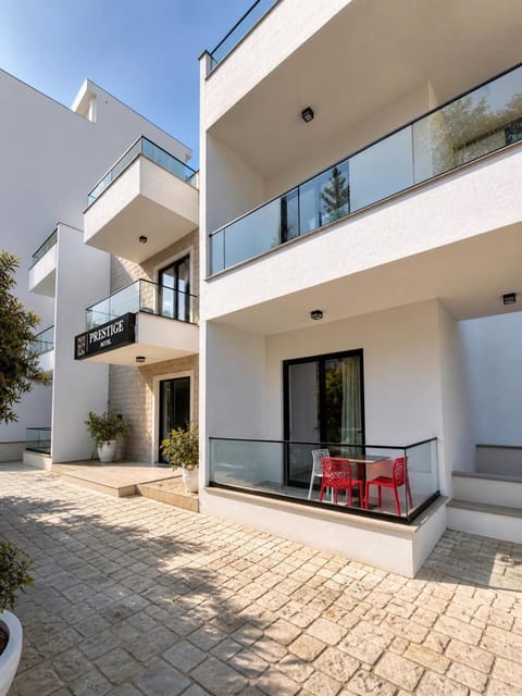 Property building, Day