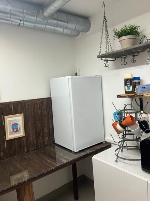 Vanha Kanttorila ,Huone B pohjakerroksessa Apartment in Uusimaa