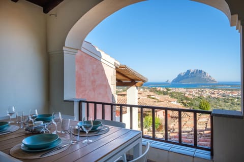 Natural landscape, Balcony/Terrace, Sea view