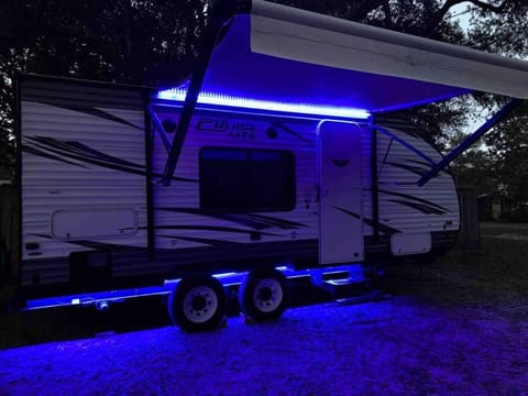 Quiet Cozy Camper House in Niceville