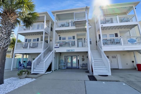 The Blue Pearl by Pristine Properties Vacation Rentals House in Mexico Beach