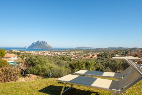 Natural landscape, Sea view, sunbed