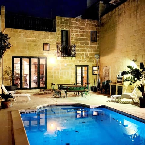 Sannat Hills Farmhouse Villa in Malta