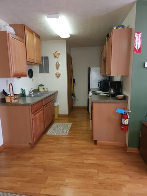 One Bedroom Cozy Cabin #23 on Patoka Lake in Southern Indiana Cabin in Indiana