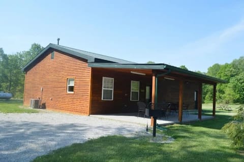 Arcadia Cabin #25 on Patoka Lake in Southern Indiana Cabin in Indiana