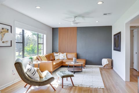 Lakeland Retreat Private Heated Pool and Yard Games House in Lakeland