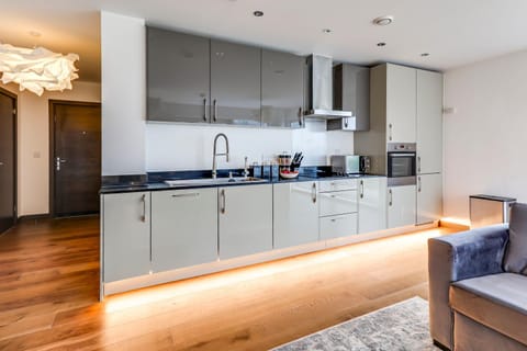 Stylish flat in Peterborough Apartment in Huntingdonshire District