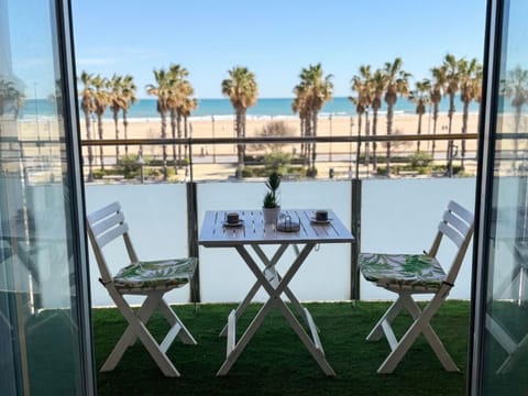 View (from property/room), Balcony/Terrace