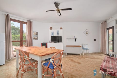 TV and multimedia, Dining area