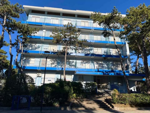 Property building, Summer