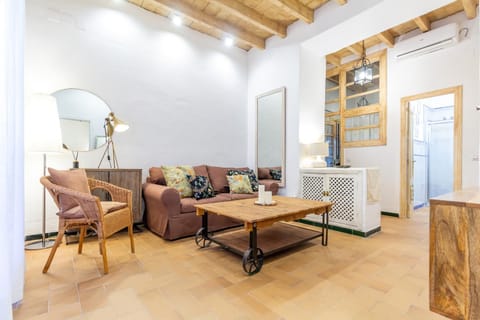 TV and multimedia, Living room, air conditioner