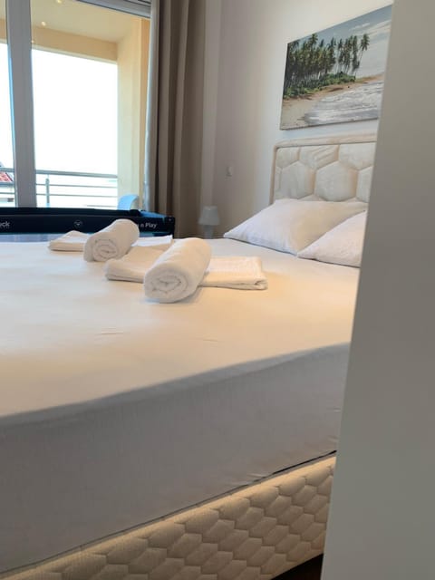 Apartman Royal Lino Apartment in Brela