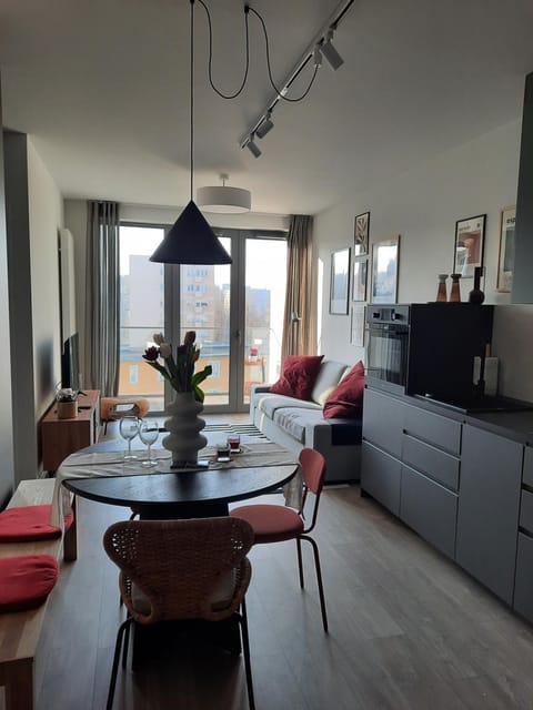 Kitchen or kitchenette, Living room, Seating area