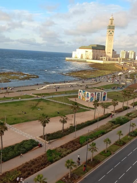 Property building, Natural landscape, Bird's eye view, Sea view