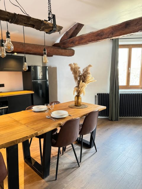 Kitchen or kitchenette, Kitchen or kitchenette