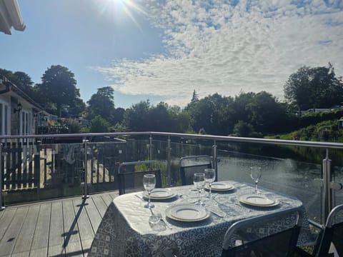 Lakeside Lodge 84 Apartment in Wales