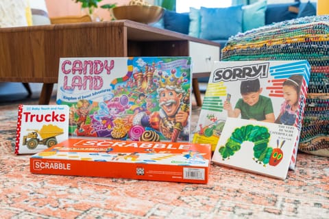 7 beds Walk 2 BEACH Great for Families & Groups House in Pompano Beach