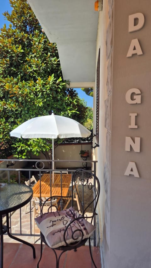Property building, Patio, Day, View (from property/room), Balcony/Terrace, Dining area