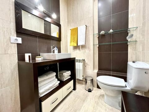 YBH Chalet Baiona House in Viana do Castelo District, Portugal