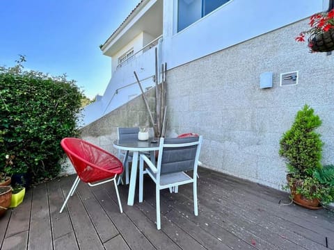 YBH Chalet Baiona House in Viana do Castelo District, Portugal