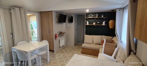 mobil home 235 Campground/ 
RV Resort in Pont-Aven