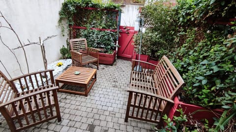 Patio, Spring, Garden, Garden, Balcony/Terrace